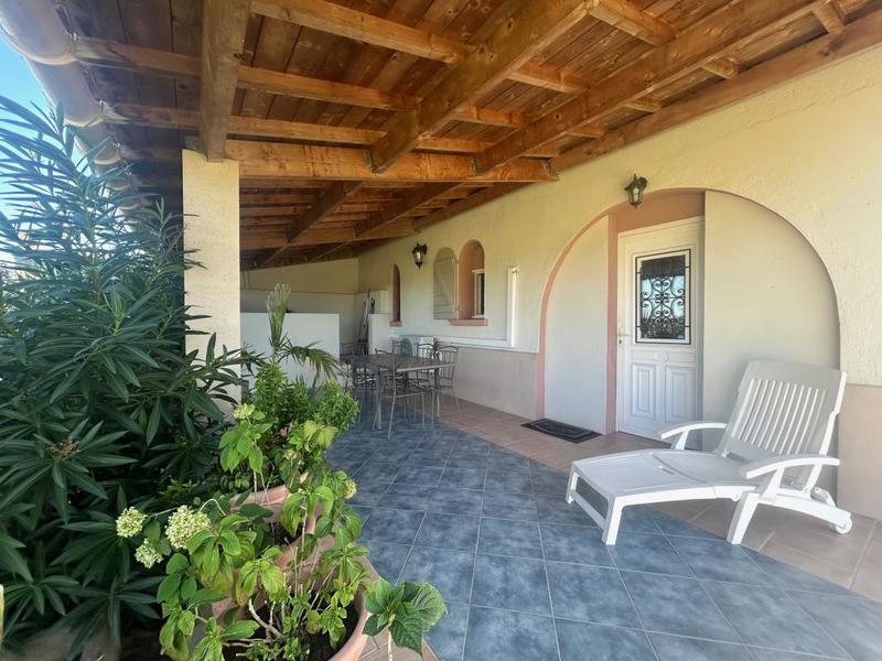 Propriété - 150 m² - 4 pièces