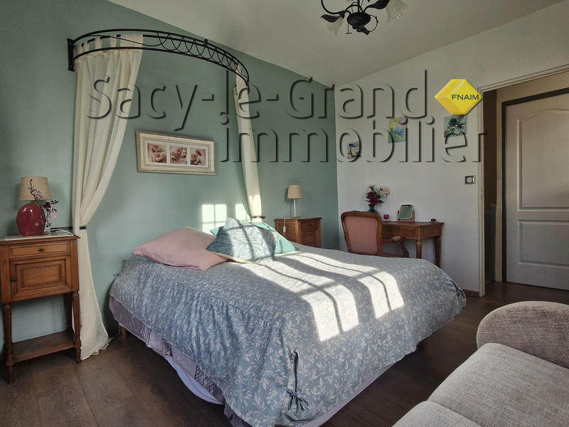 Maison - 81 m² - 5 pièces