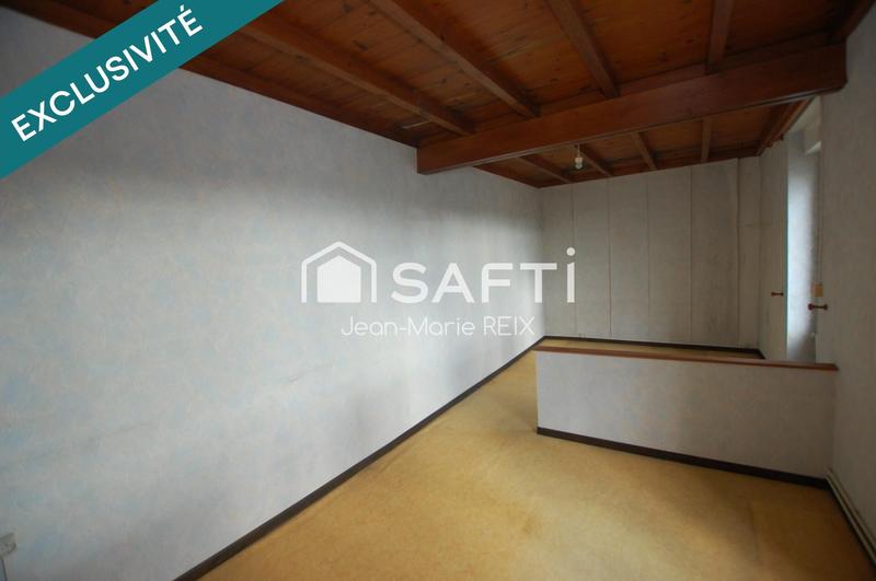 Maison - 220 m² - 6 pièces