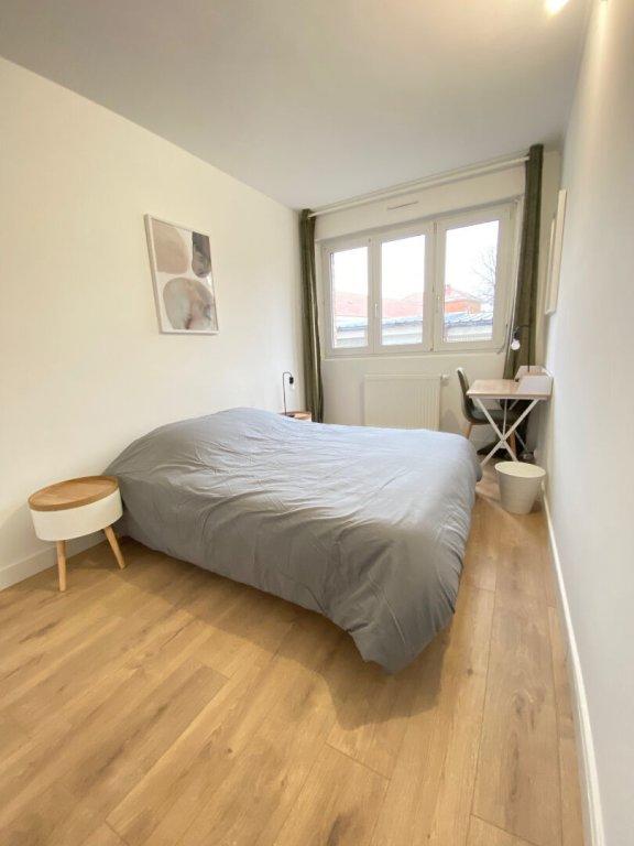 Appartement - 9 m² - 5 pièces