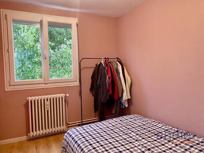 Appartement - 75 m² - 4 pièces