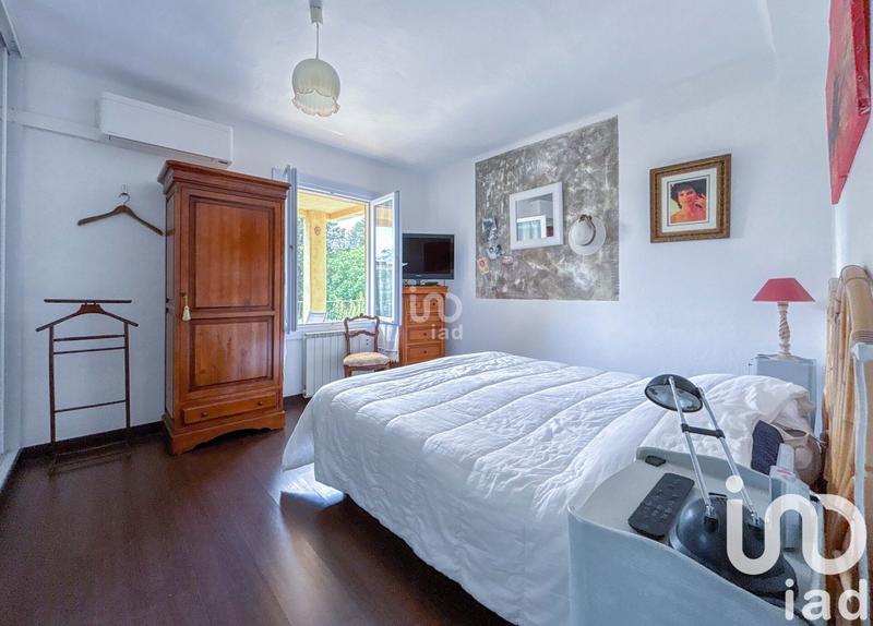 Maison - 184 m² - 7 pièces