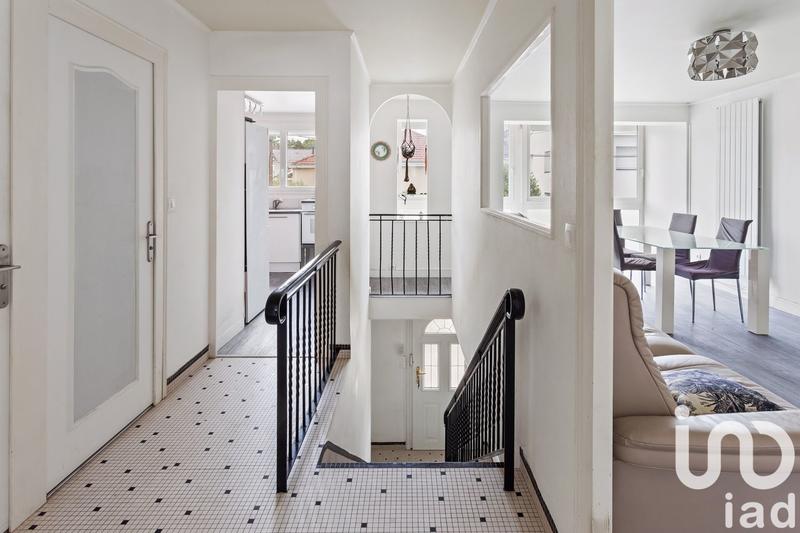 Maison - 95 m² - 4 pièces