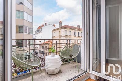 Appartement - 121 m² - 5 pièces