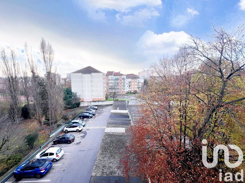 Appartement - 80 m² - 4 pièces