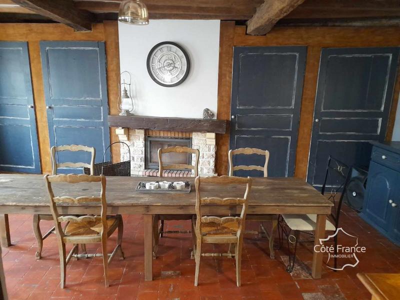 Propriété - 165 m² - 7 pièces