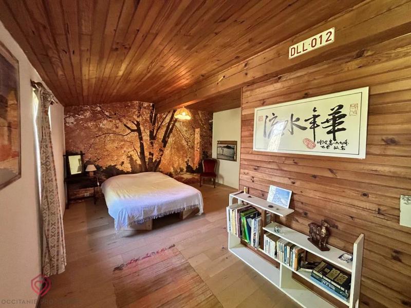 Corps de ferme - 292 m² - 14 pièces