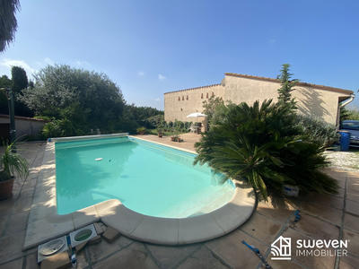 Villa - 162 m² - 6 pièces