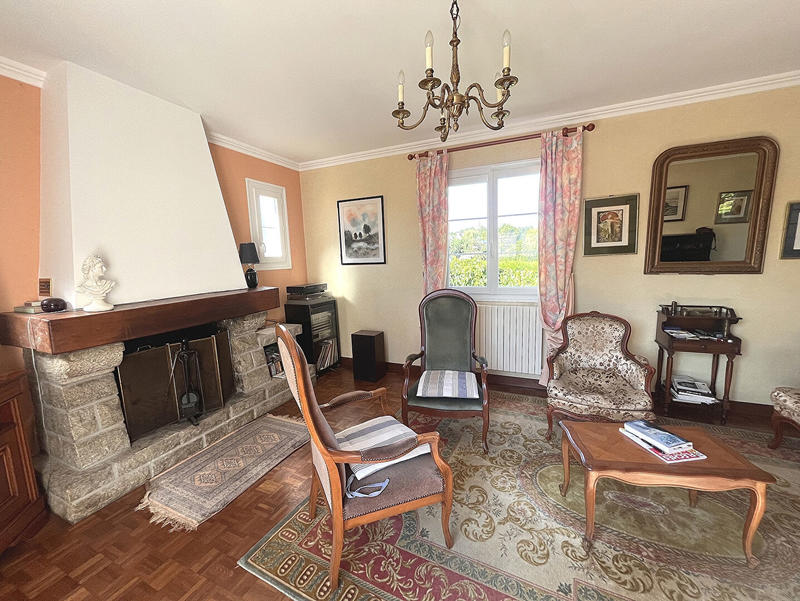 Maison - 152 m² - 7 pièces