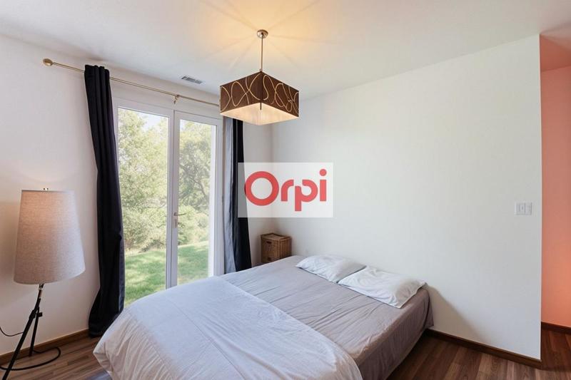 Maison - 137 m² - 5 pièces