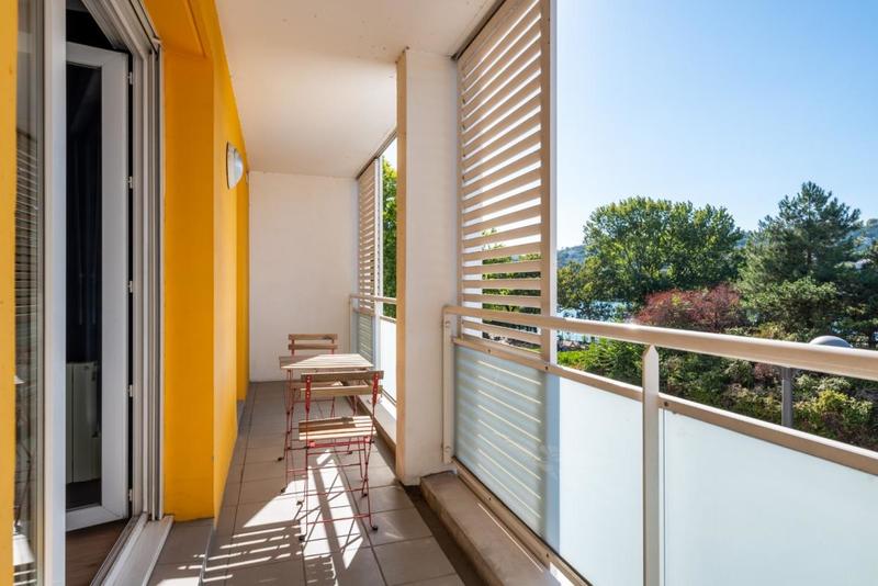 Chambre - 9 m² - 1 pièce