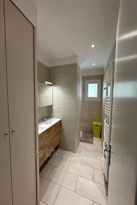 Villa - 180 m² - 9 pièces