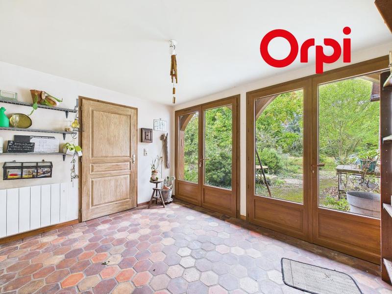 Maison - 260 m² - 8 pièces