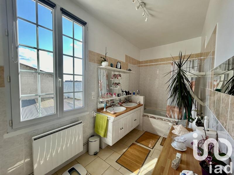 Maison - 136 m² - 5 pièces