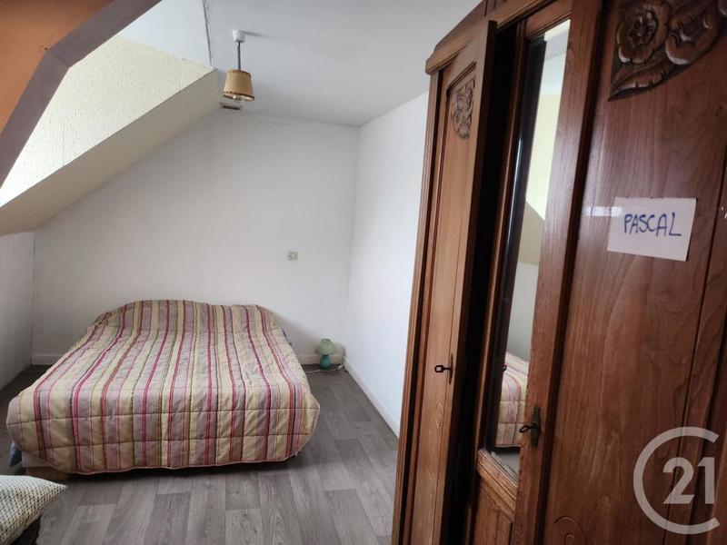 Corps de ferme - 88 m² - 8 pièces