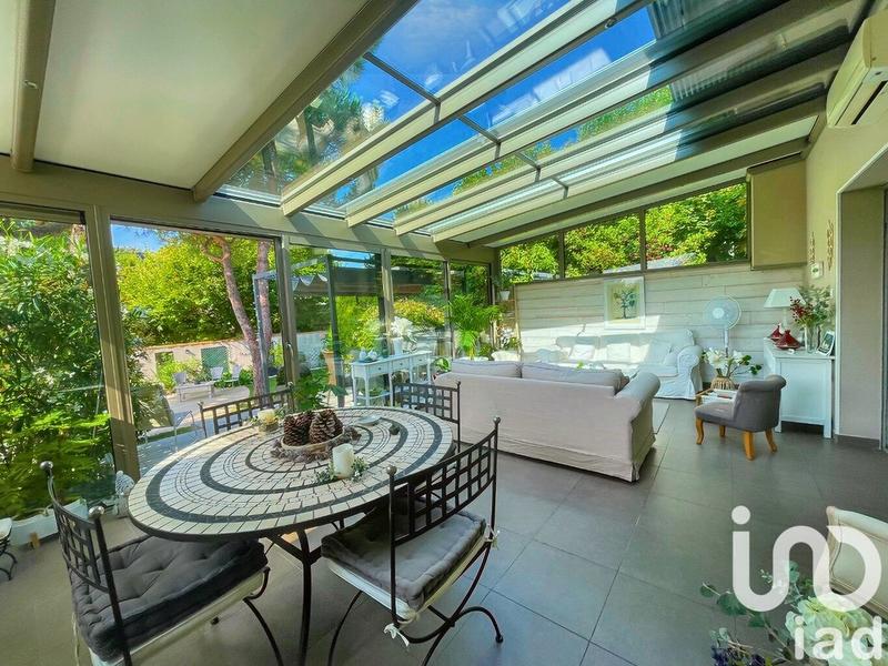 Maison - 197 m² - 6 pièces