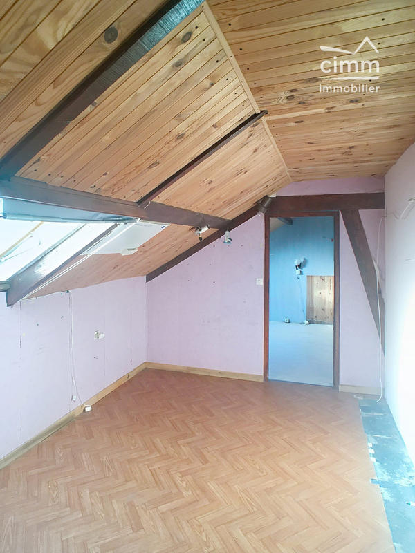 Maison - 120 m² - 5 pièces