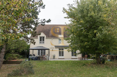 Maison - 172 m² - 7 pièces