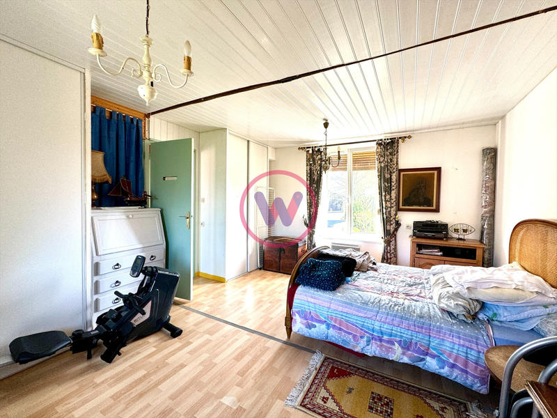 Maison - 170 m² - 5 pièces