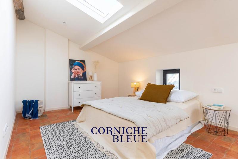 Appartement - 102 m² - 3 pièces