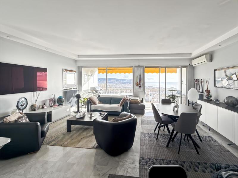 Appartement - 79 m² - 2 pièces