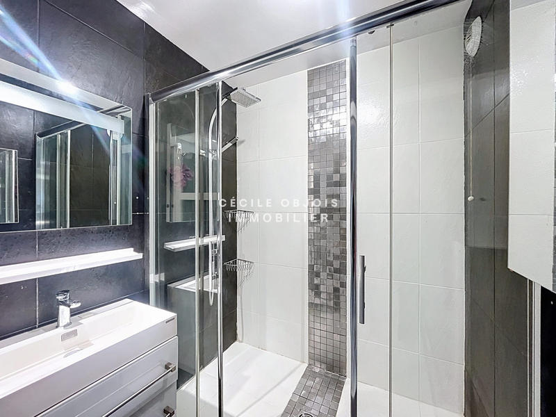 Appartement - 103 m² - 4 pièces