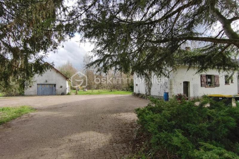 Propriété - 133 m² - 7 pièces
