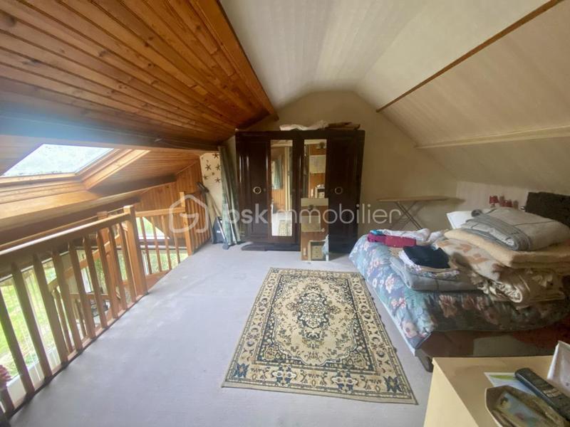 Maison - 99 m² - 5 pièces