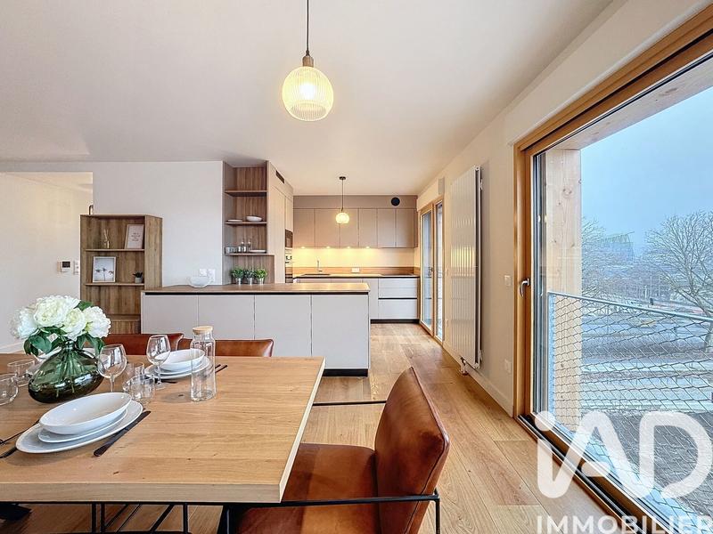 Appartement - 122 m² - 5 pièces