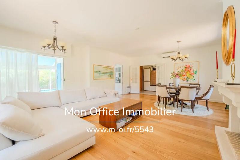 Maison - 156 m² - 6 pièces