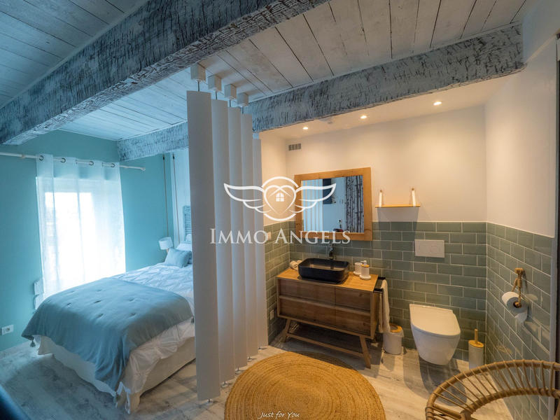 Maison ancienne - 172 m² - 8 pièces