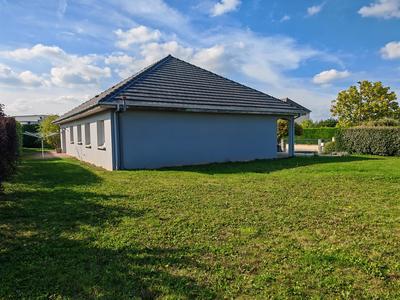 Maison - 140 m² - 6 pièces