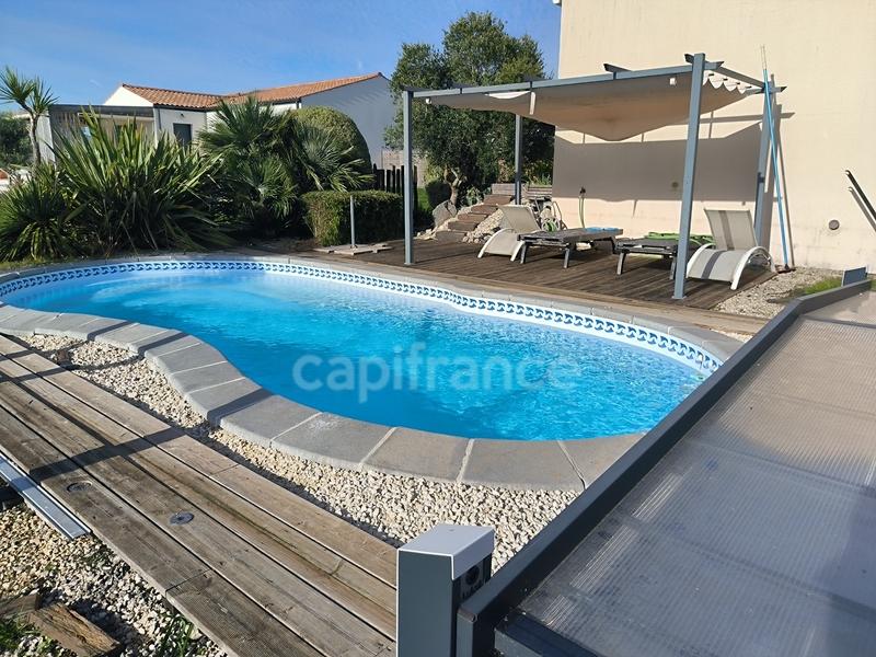 Maison - 120 m² - 4 pièces