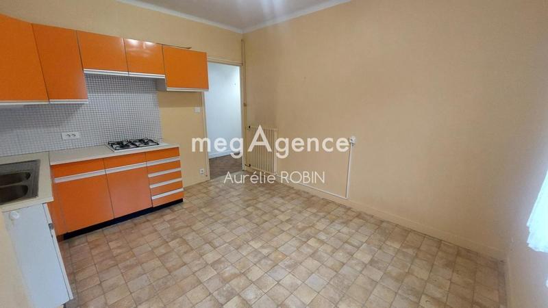 Appartement - 82 m² - 4 pièces