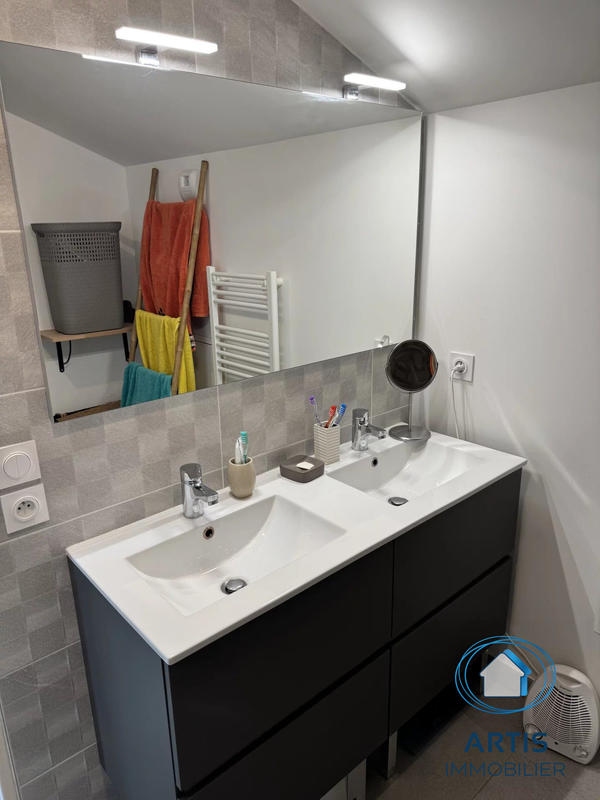 Duplex - 93 m² - 4 pièces