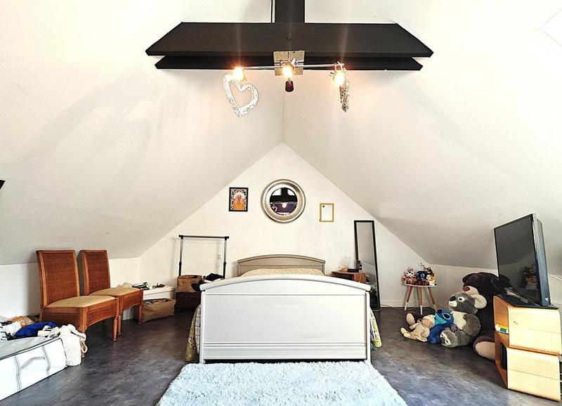 Maison - 162 m² - 8 pièces