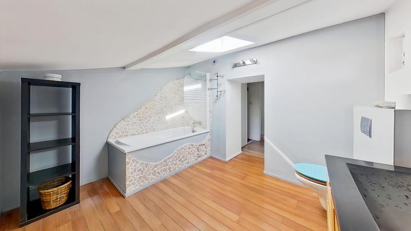 Appartement - 86 m² - 3 pièces