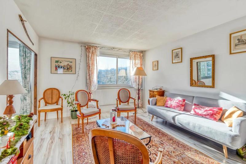 Appartement - 73 m² - 4 pièces