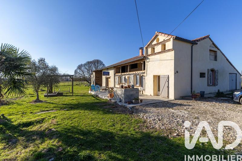 Ferme - 260 m² - 6 pièces