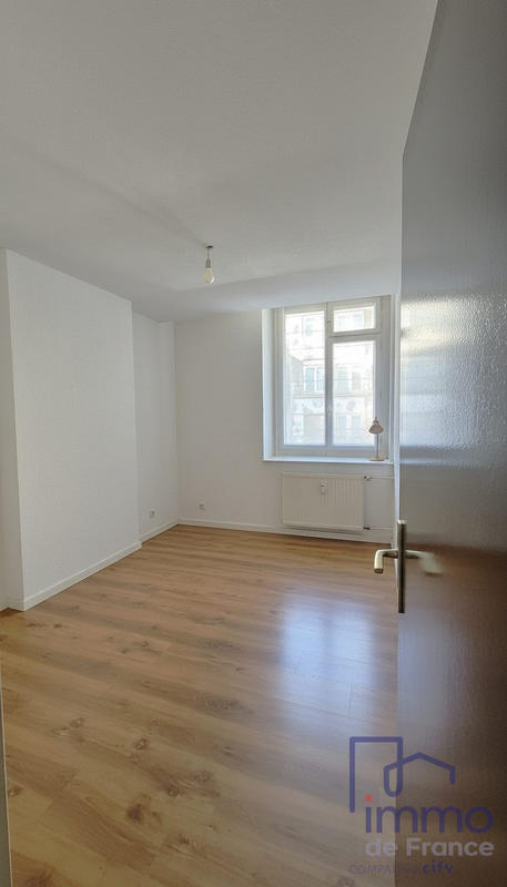 Appartement - 89 m² - 4 pièces
