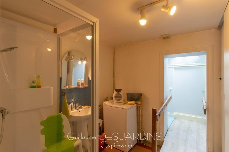 Maison - 170 m² - 6 pièces