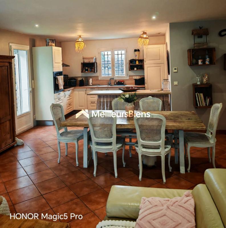 Villa - 164 m² - 8 pièces