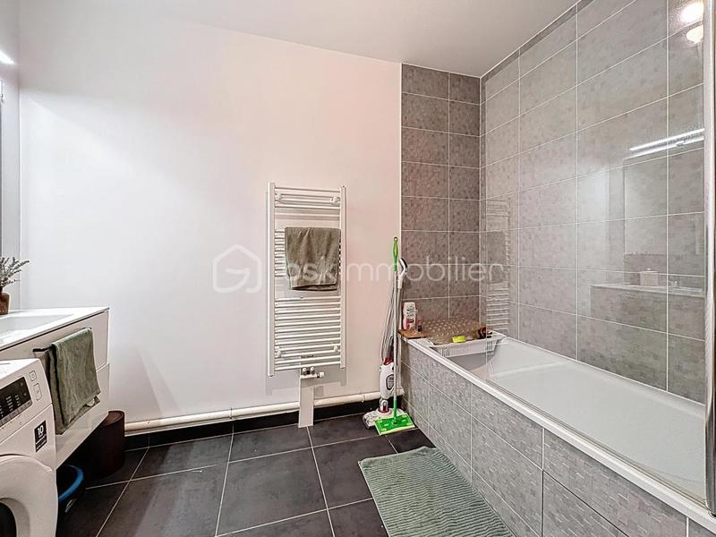 Appartement - 77 m² - 4 pièces