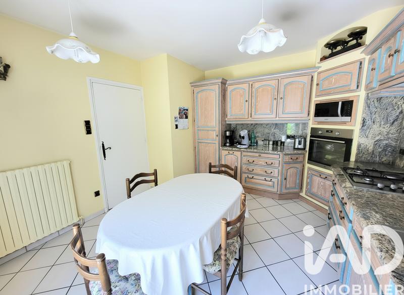 Maison - 199 m² - 10 pièces