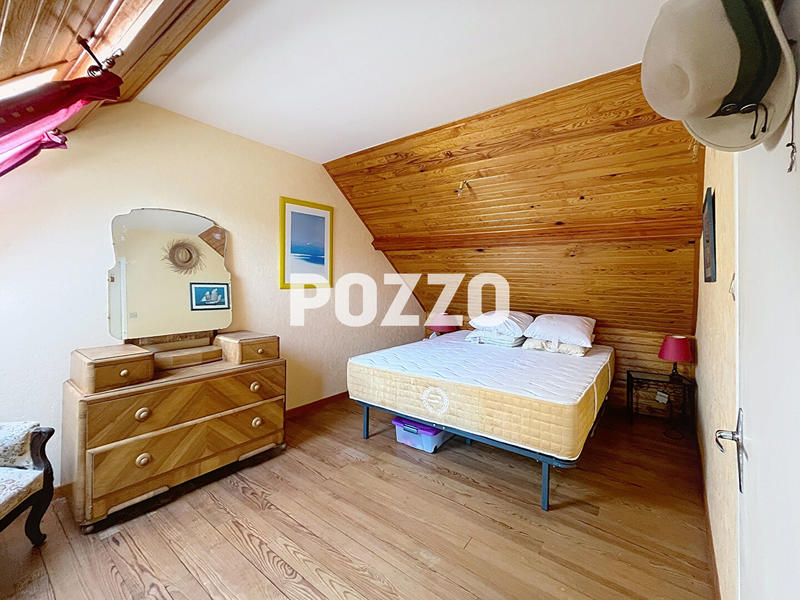 Maison - 90 m² - 5 pièces