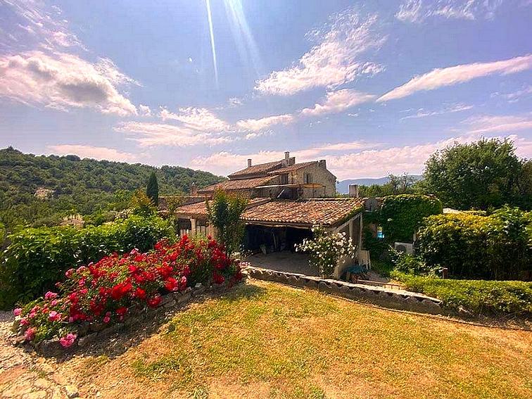 Demeure - 330 m² - 12 pièces