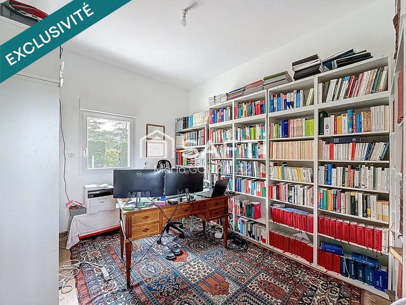 Maison - 217 m² - 8 pièces