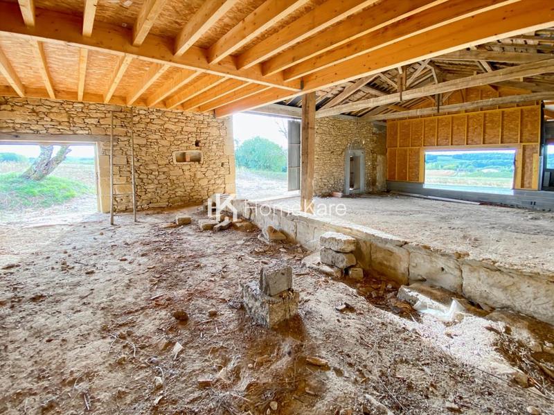 Maison en pierre - 180 m² - 5 pièces