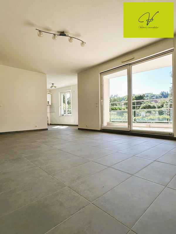 Appartement - 82 m² - 4 pièces