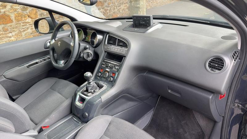 Peugeot 5008 1.6 Thp 155 Allure